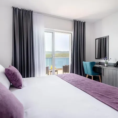Novum Hotel 4*