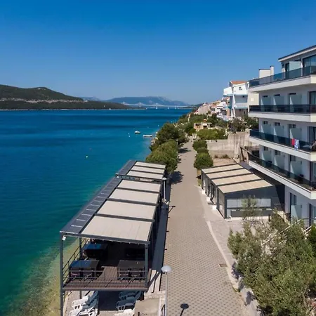 Novum 4* Neum